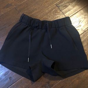 Lulu luxtreme high rise short 3.5